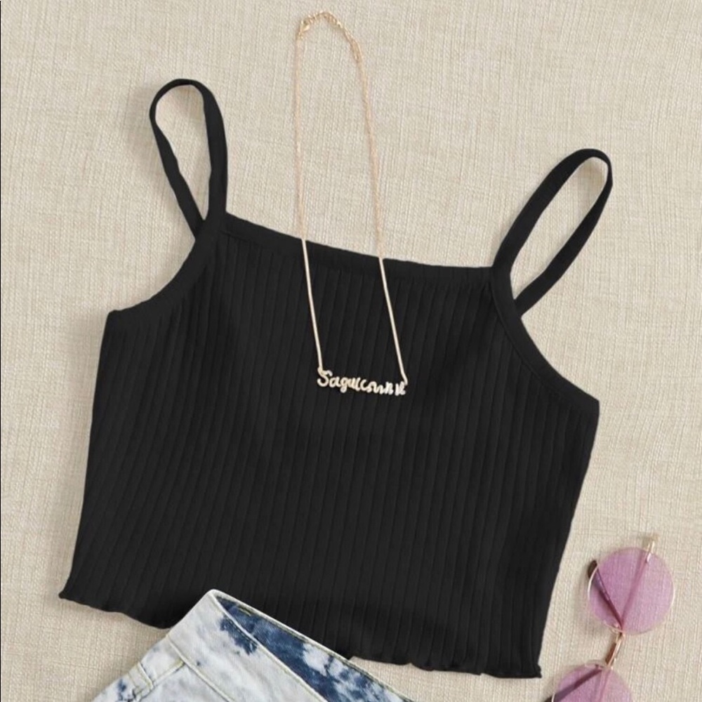 Crop top